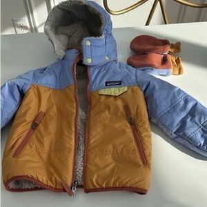 Patagonia reversible tribbles 4t girls Jacket with Mittens